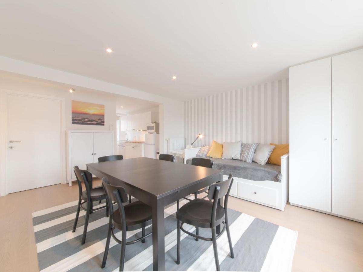 Apartment Littoral By Interhome De Haan Eksteriør billede
